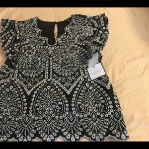 NWT Laundry Black and White Summer Top